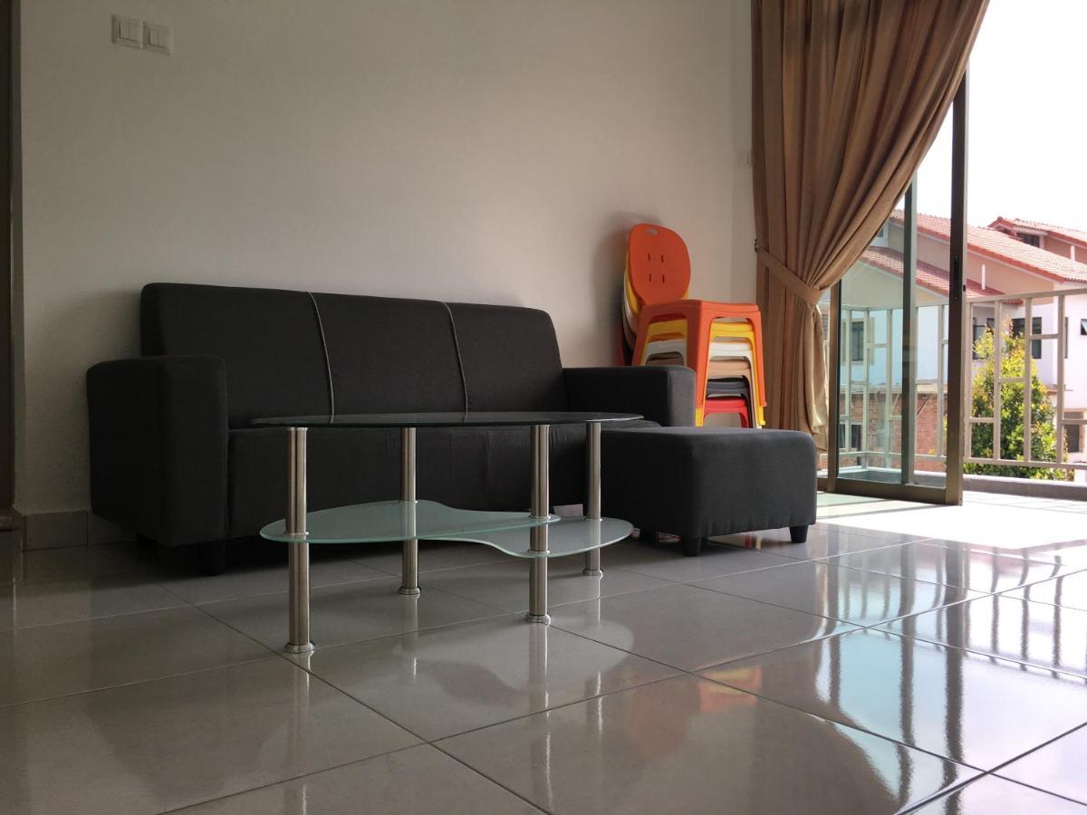Holiday home Bandar Dato Onn P15